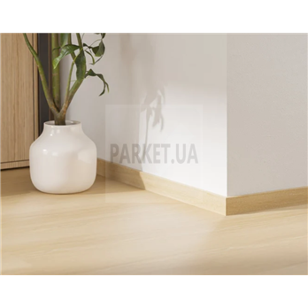 Плінтус  Bravo 80 BR8137 Noble Oak 2400X80X16мм
